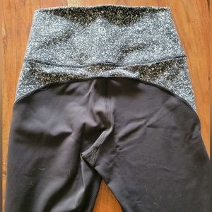 Lululemon leggings size 4